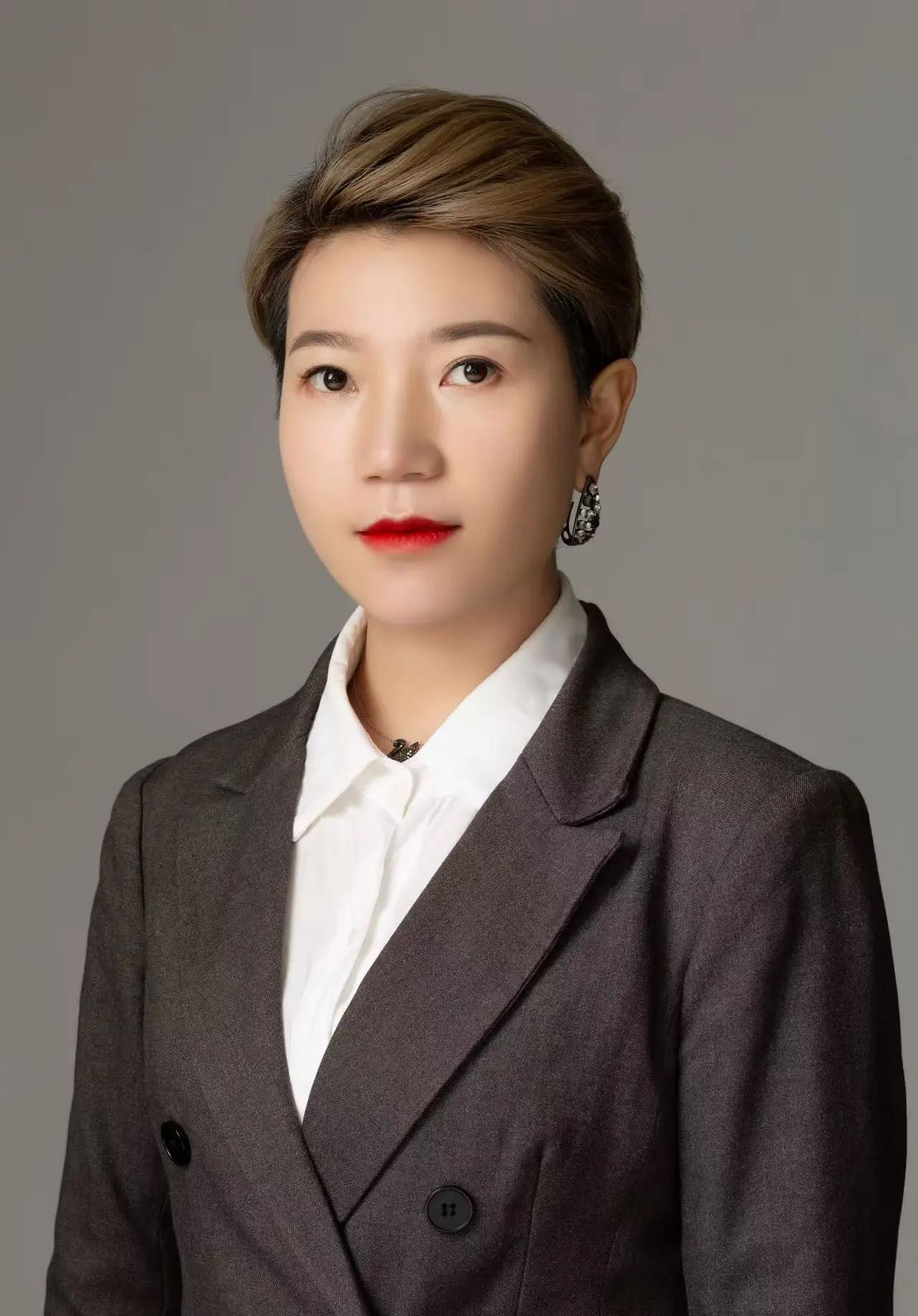 德為舒適家魯琦：從“廣而大”到“小而精”